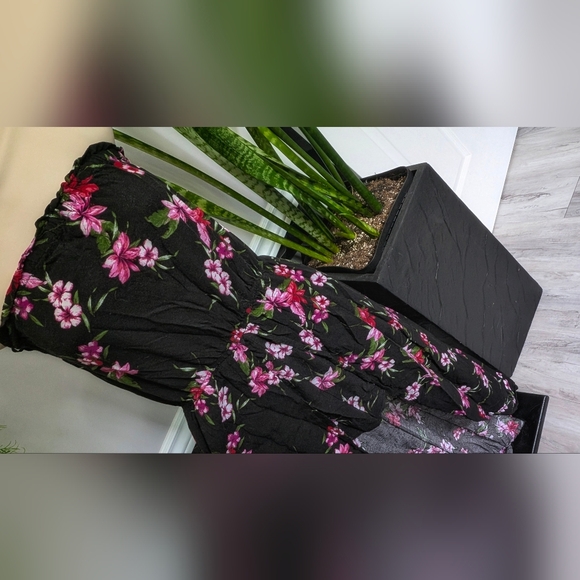 U2B Black Floral Strapless Hi Low Romper MD - Picture 5 of 13